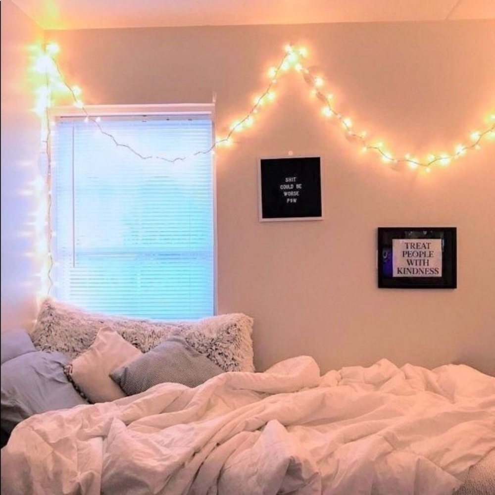 Meet your Posher, Jolie